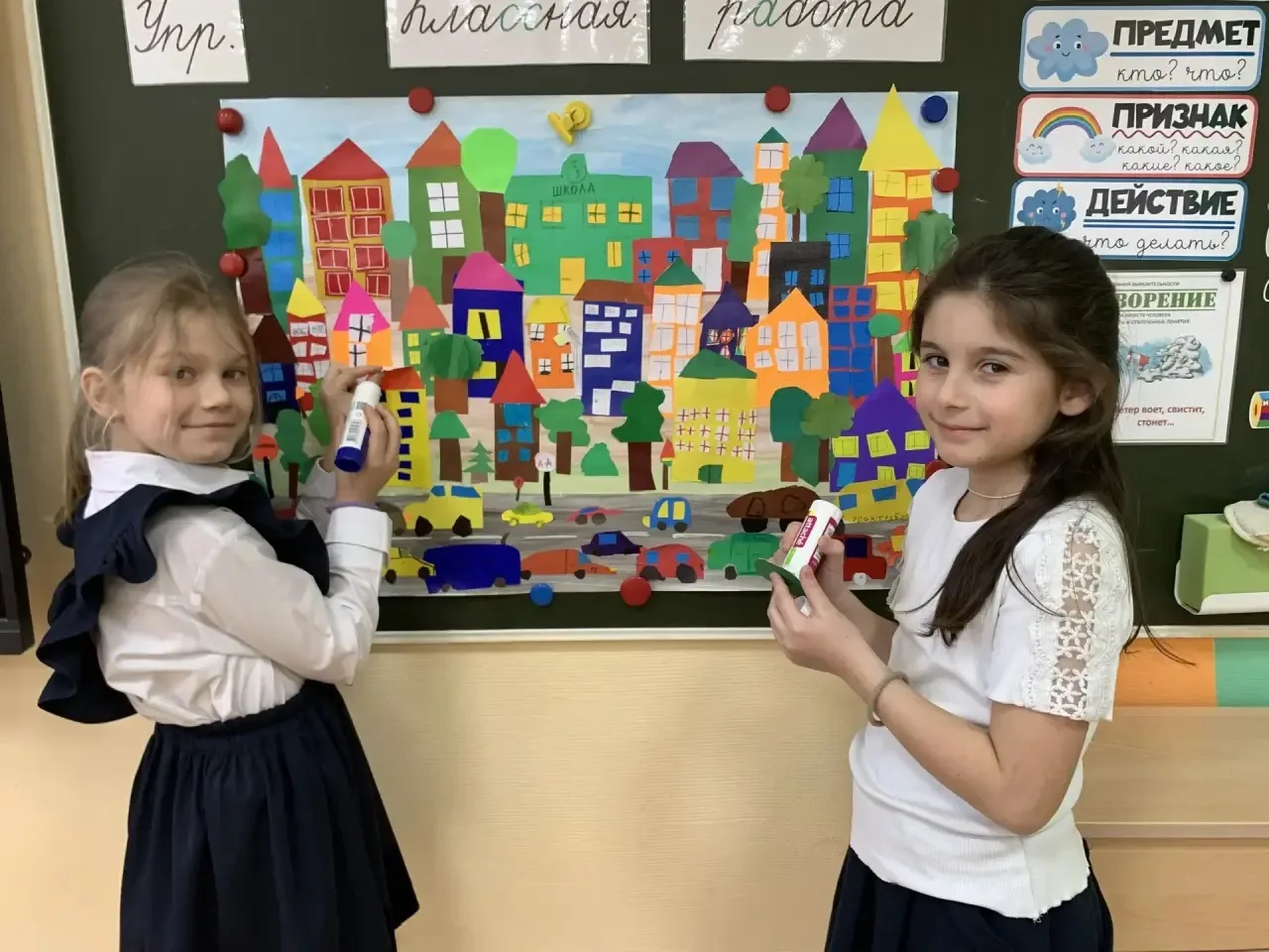 🎨РАЗВИТИЕ ТВОРЧЕСКИХ НАВЫКОВ!  🧑‍🎨Урок изобразительного искусства в 1 «Б»: учимся творить вместе! 💡 
