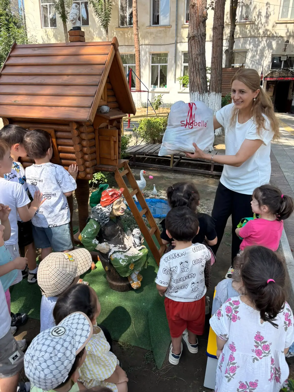 🌸Во младших группах нашего детского сада прошло увлекательное развлечение «Мешок со ск...