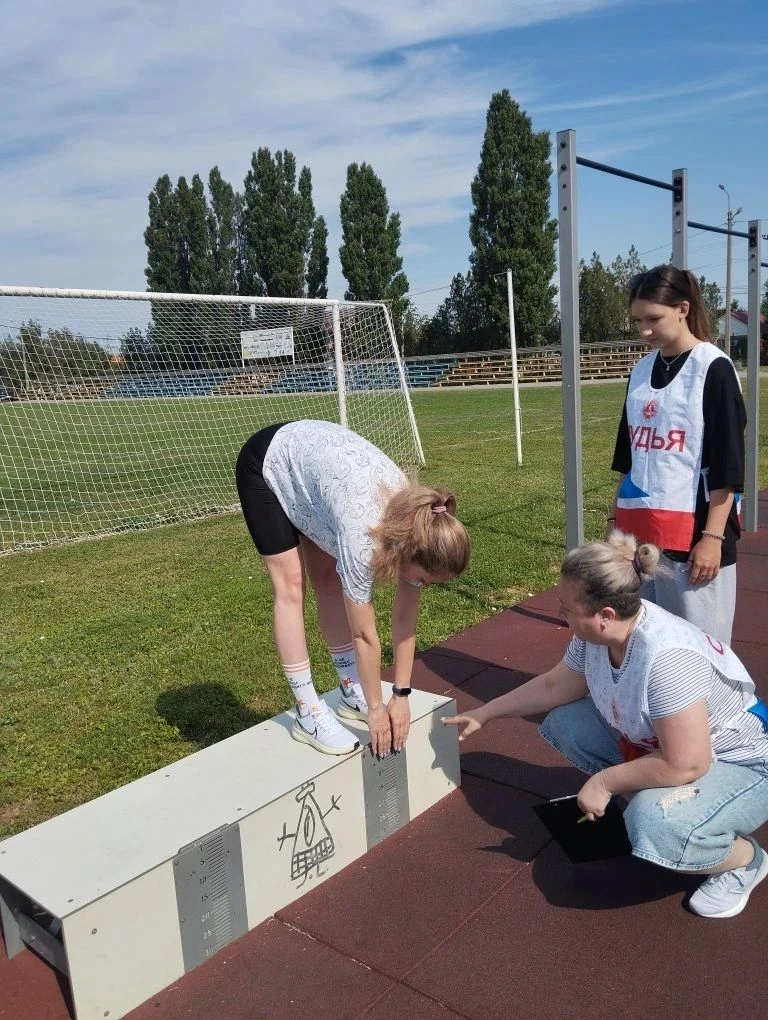 Трудовые коллективы Семикаракорска сдавали ГТО
https://semivest.ru/2026/06/23/trudovye-kollektivy-se
