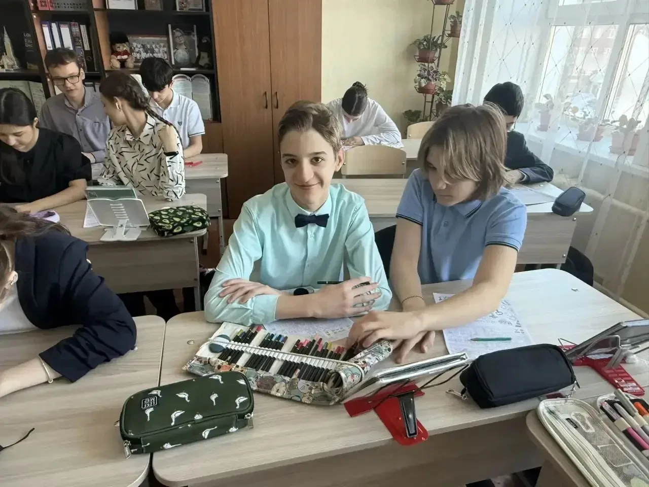 🌍✨ 20 апреля мы провели замечательные просветительские занятия с детьми, посвященные М...
