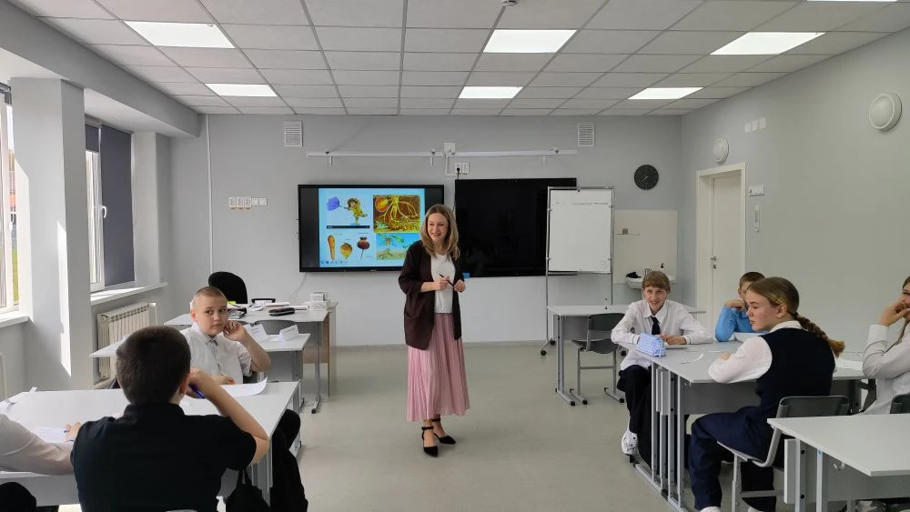 🏆 Подведены итоги окружного конкурса «Мой лучший урок по формированию функциональной г...