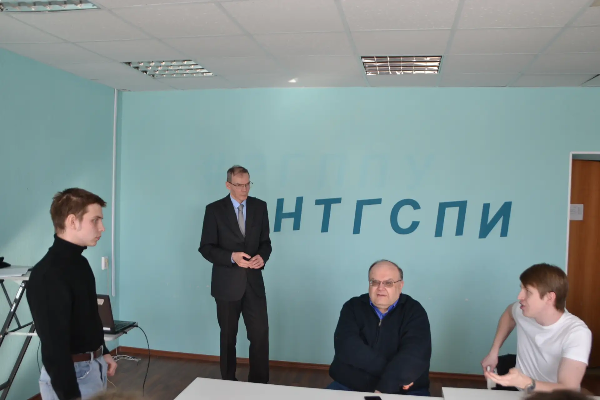 Круглый стол на СГФ 🗣️ 19 марта на социально-гуманитарном факультете состоялся круглый стол «Драма р