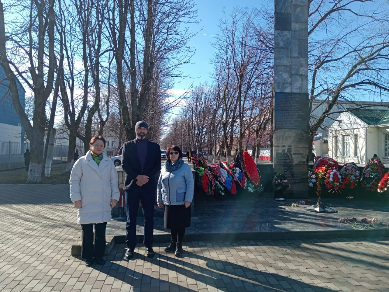 Коллектив МБУ  "МФЦ в Адыге-Хабльском муниципальном районе" принял участие в памятном м...