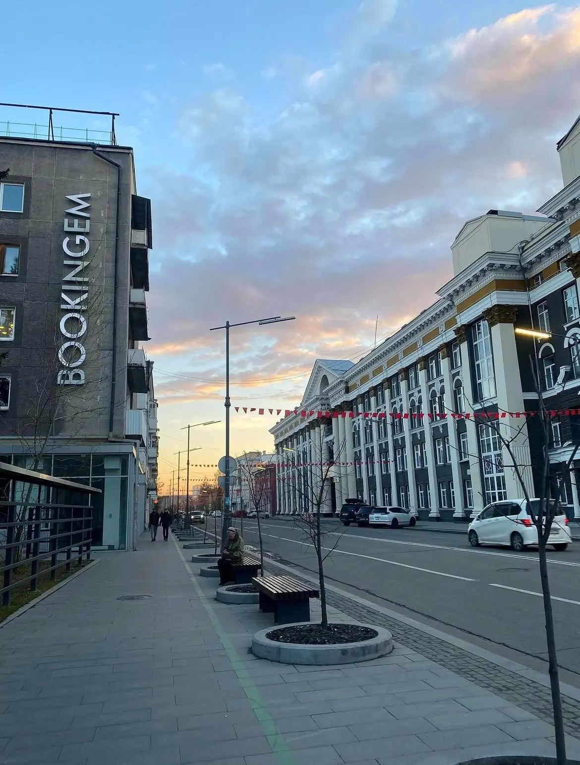 Доброе утро, прекрасный Иркутск! ☀️  Вторые выходные подряд нас радует погодка🌡   Утром +14° Днём  +