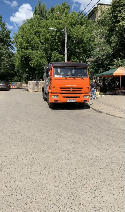 Подвоз воды организован по адресу: дп Лесной городок, ул. Фасадная, на перекрестке межд...
