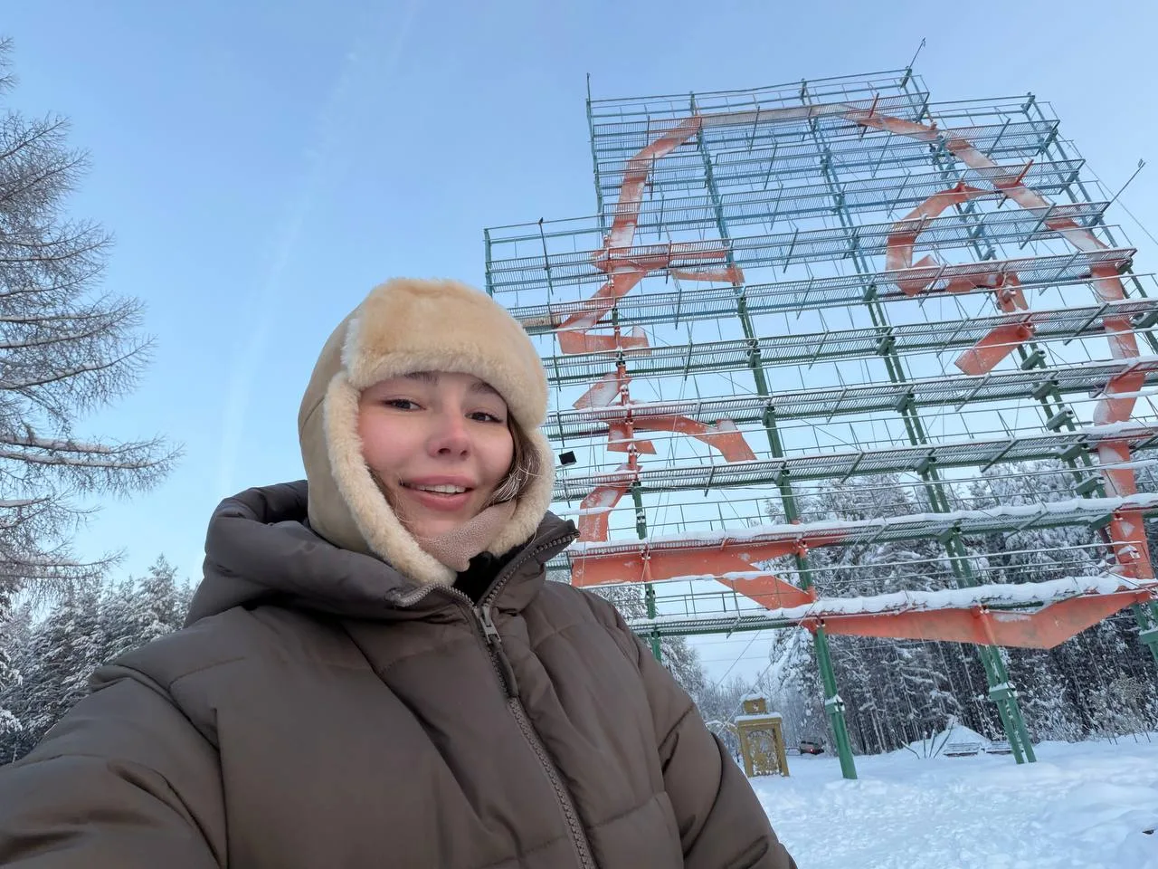 За многие годы у меня уже собралась целая коллекция фотографий с интересными памятниками Ильичу. Есл