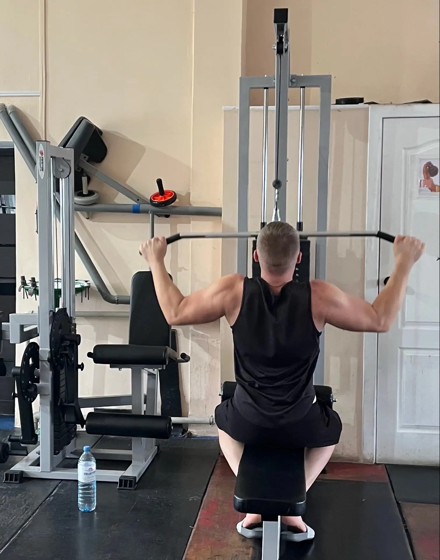 «Красота, выкованная штангой»🏋️