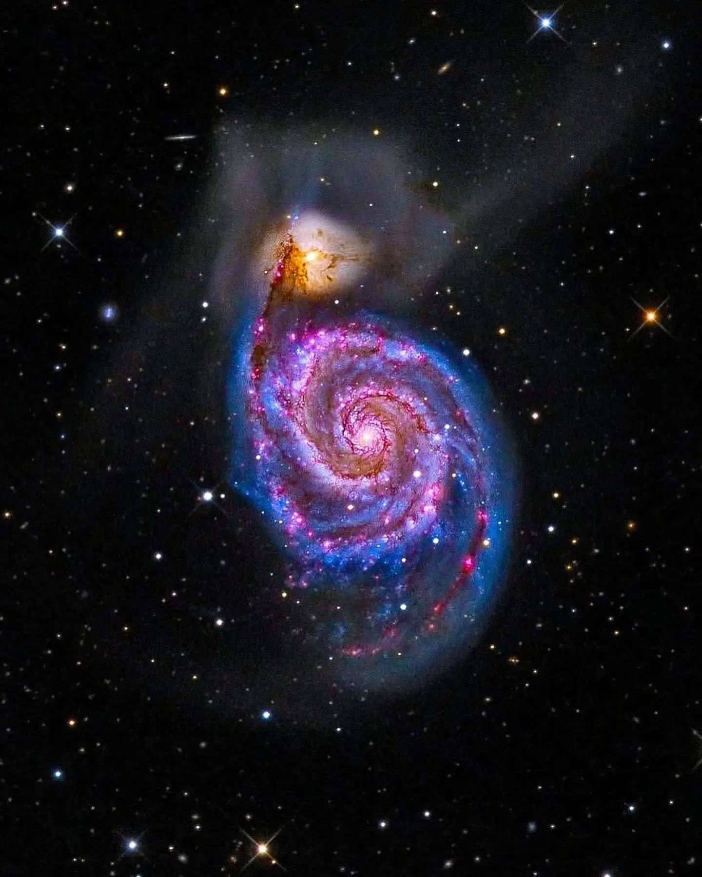 🔭 NASA опубликовало изображения галактик, демонстрирующие невероятную детализацию закр...