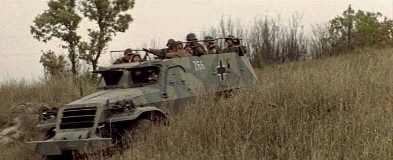 Полугусеничная альтернатива БТР-152