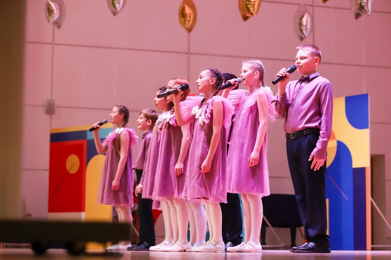 Первый замминистра образования Калининградской области Маргарита Короткевич поздравила выпускников г