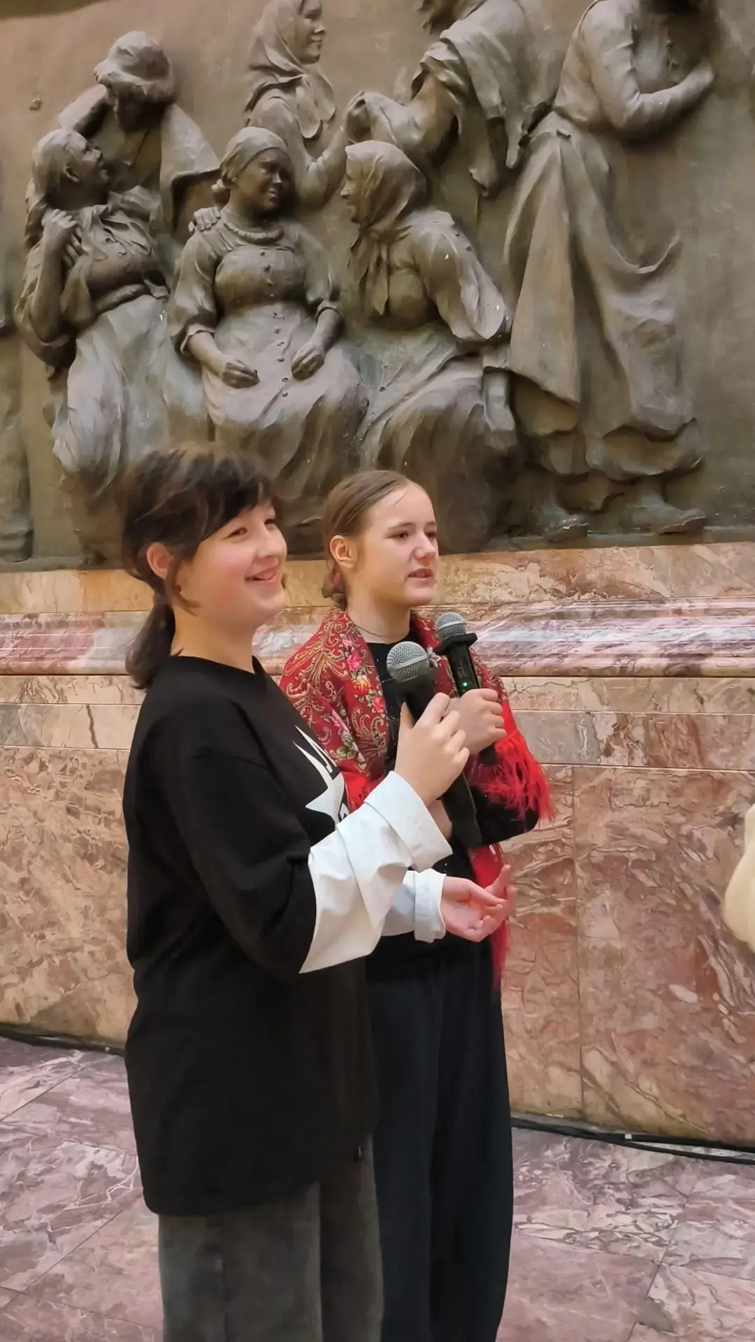 🎵 Катя Швец: культурный код нашей школы  Ученица 4А класса Екатерина Швец — лауреат всероссийских и 