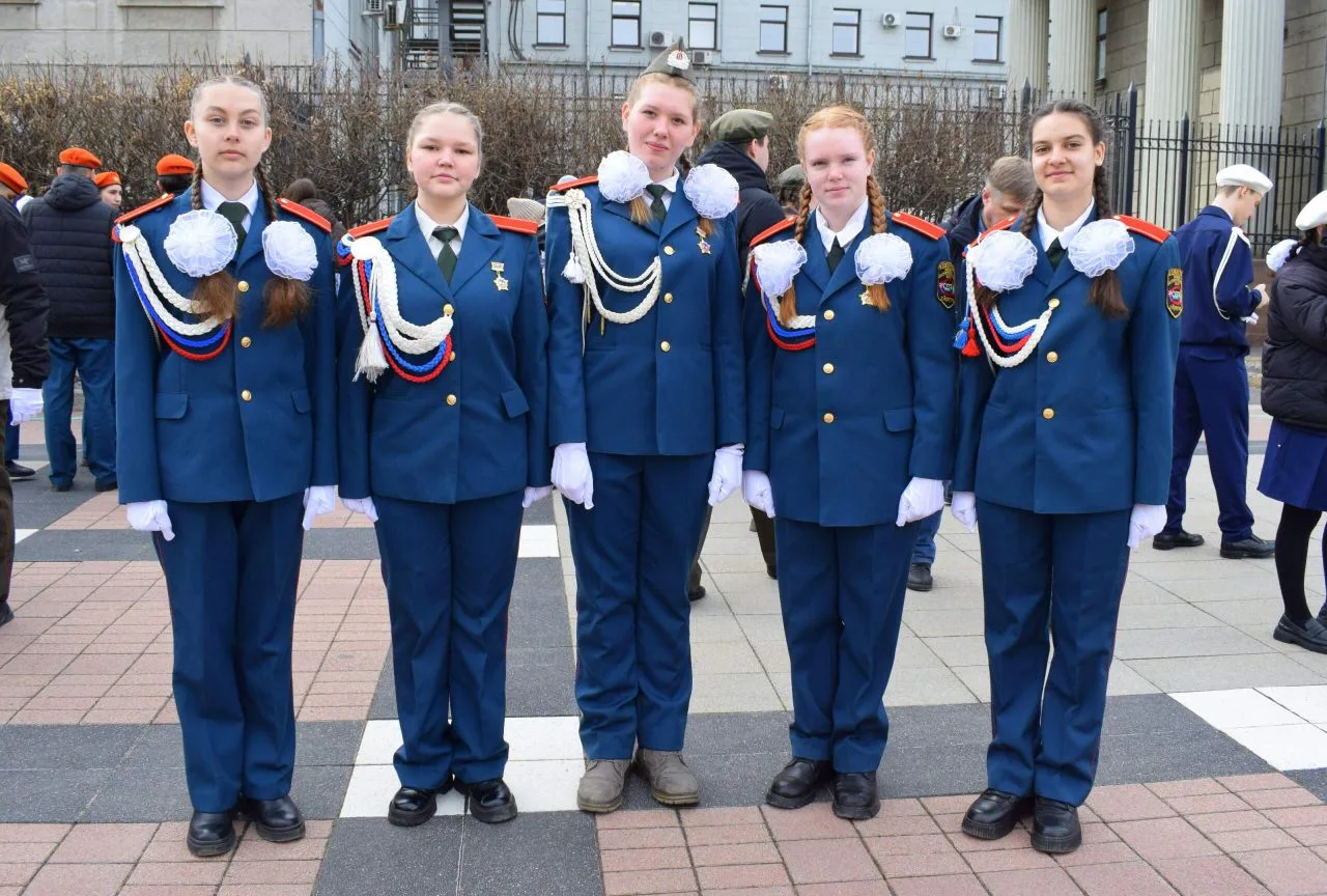 🇷🇺 Честь имеем! Завершился XXX Городской конкурс «ЛУЧШАЯ СМЕНА ЧАСОВЫХ ПОСТА № 1».