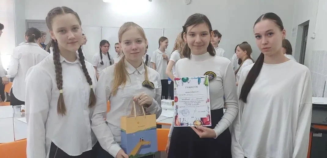 🧪⚗️ Битва химиков: наше серебро!  16 апреля на базе школы №1 прошёл интеллектуально-творческий конку