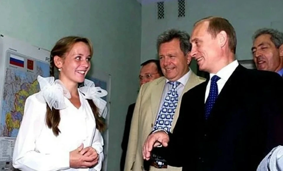 🥳 7 октября президент России Владимир Путин празднует день рождения!