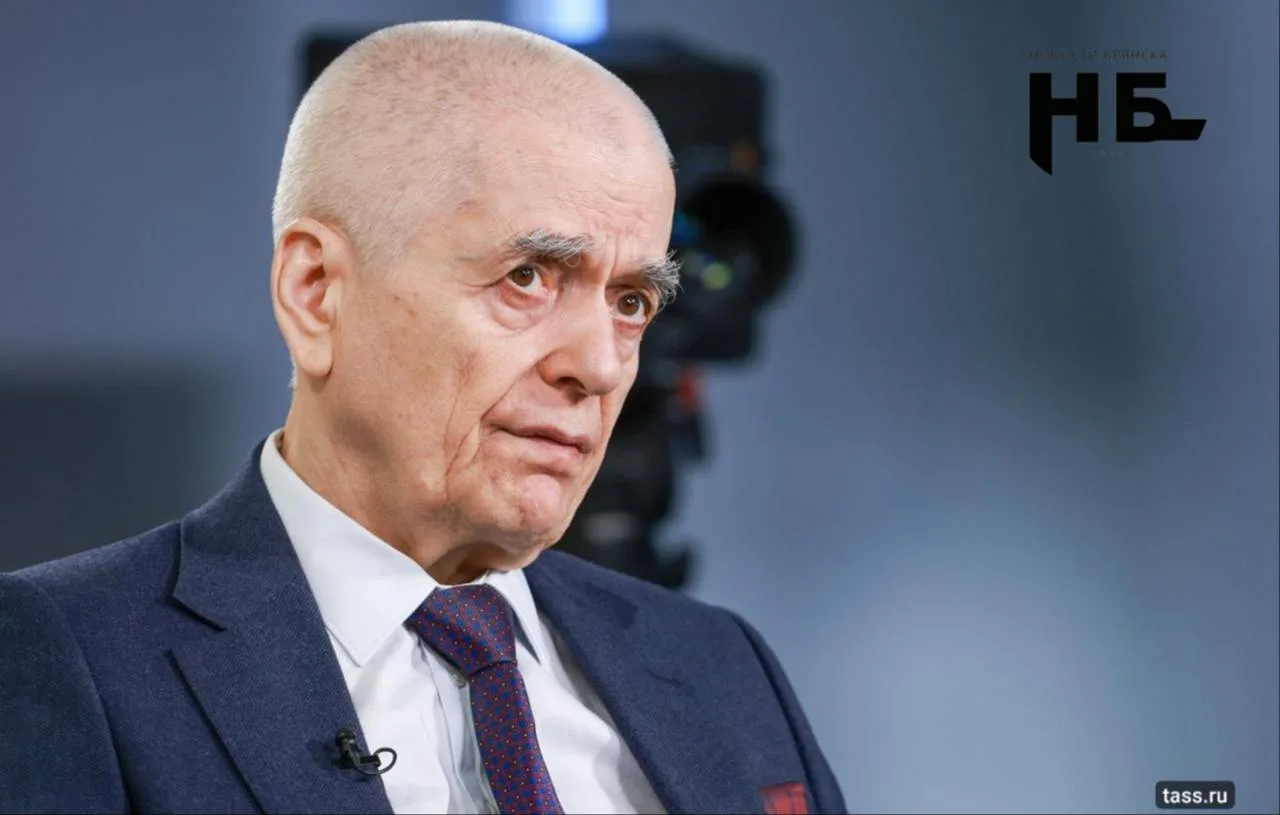 🤰 Женщины могут рожать до 60 лет, а мужчины — становиться отцами до 90