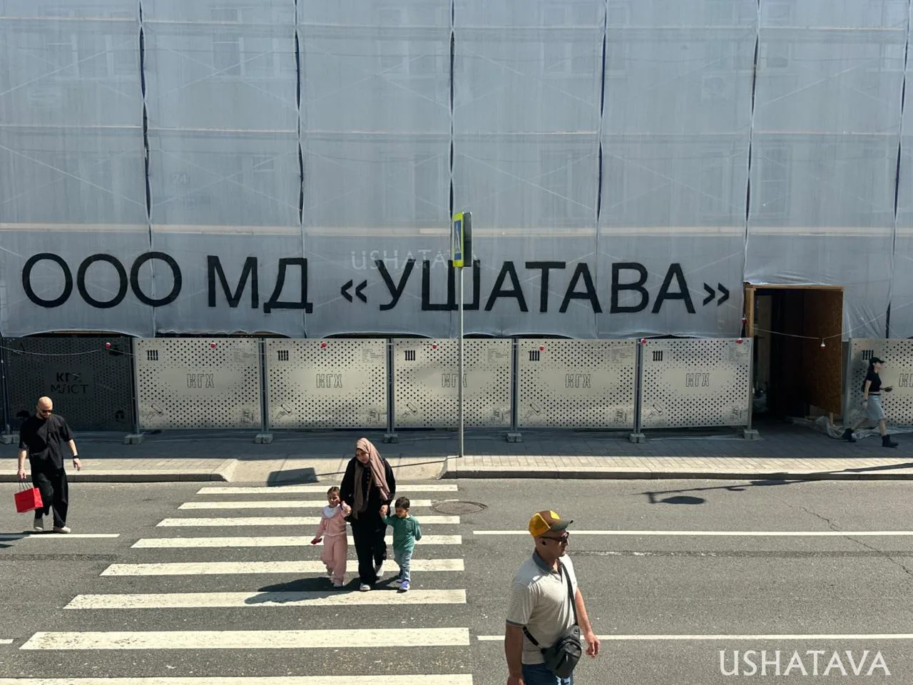 С некоторыми обстоятельствами невозможно бороться. Но можно их переиграть на их же территории) Так и