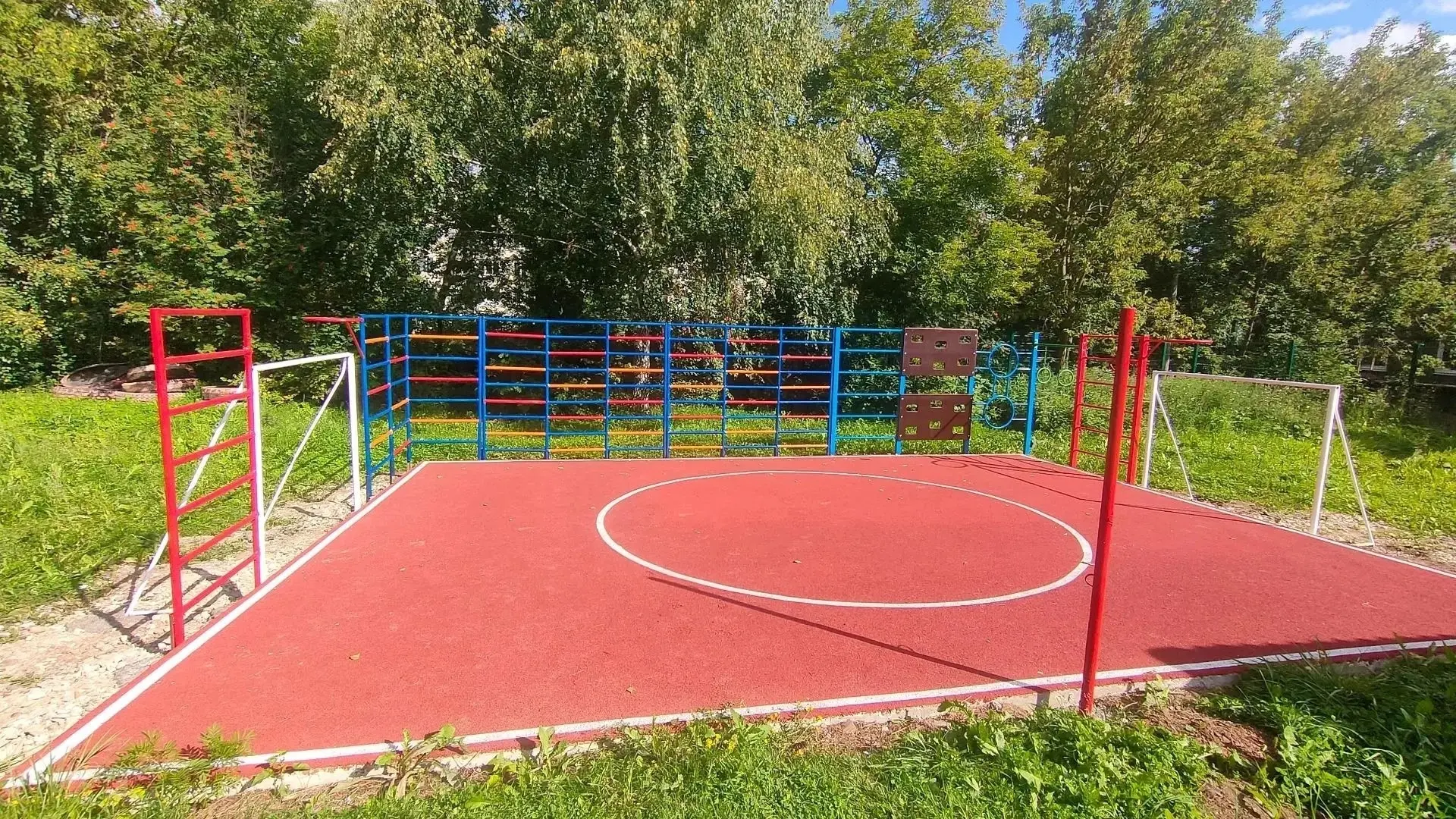 Спортивная площадка для дошколят готова ⛹‍♂💪