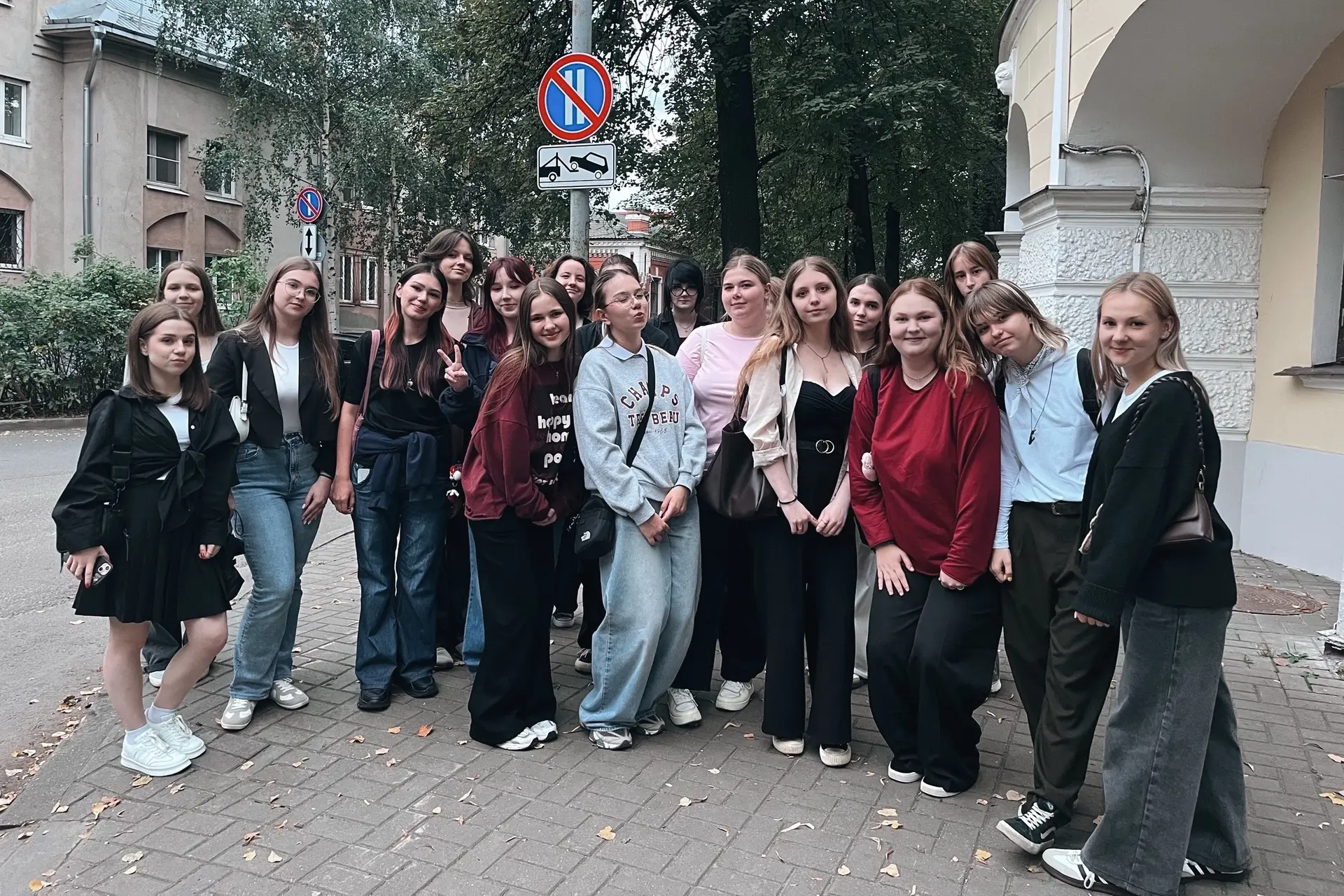 🎨 Первокурсники-дизайнеры: знакомство