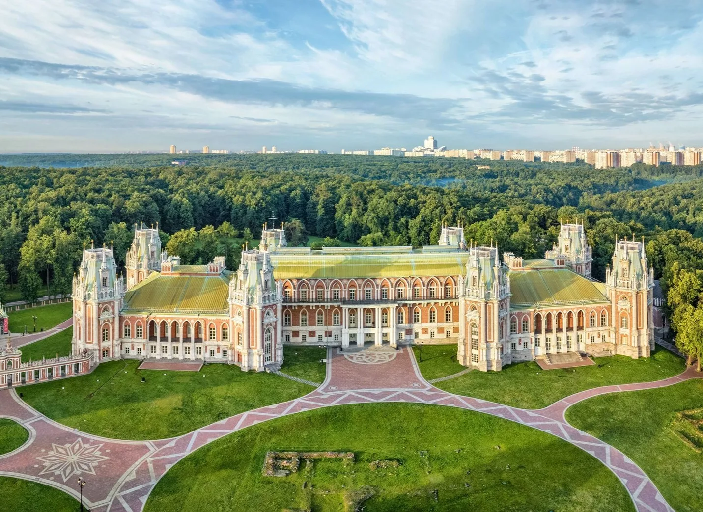 🎁Тайминг концертов в Царицыно на День города