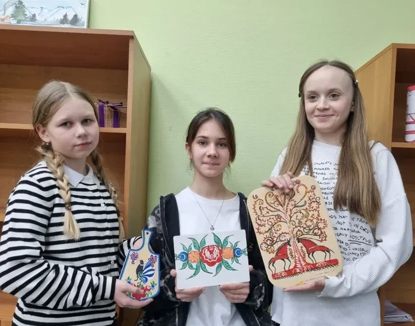 Путешествие в мир народных промыслов: день творчества и традиций в нашей школе В нашей школе прошёл 