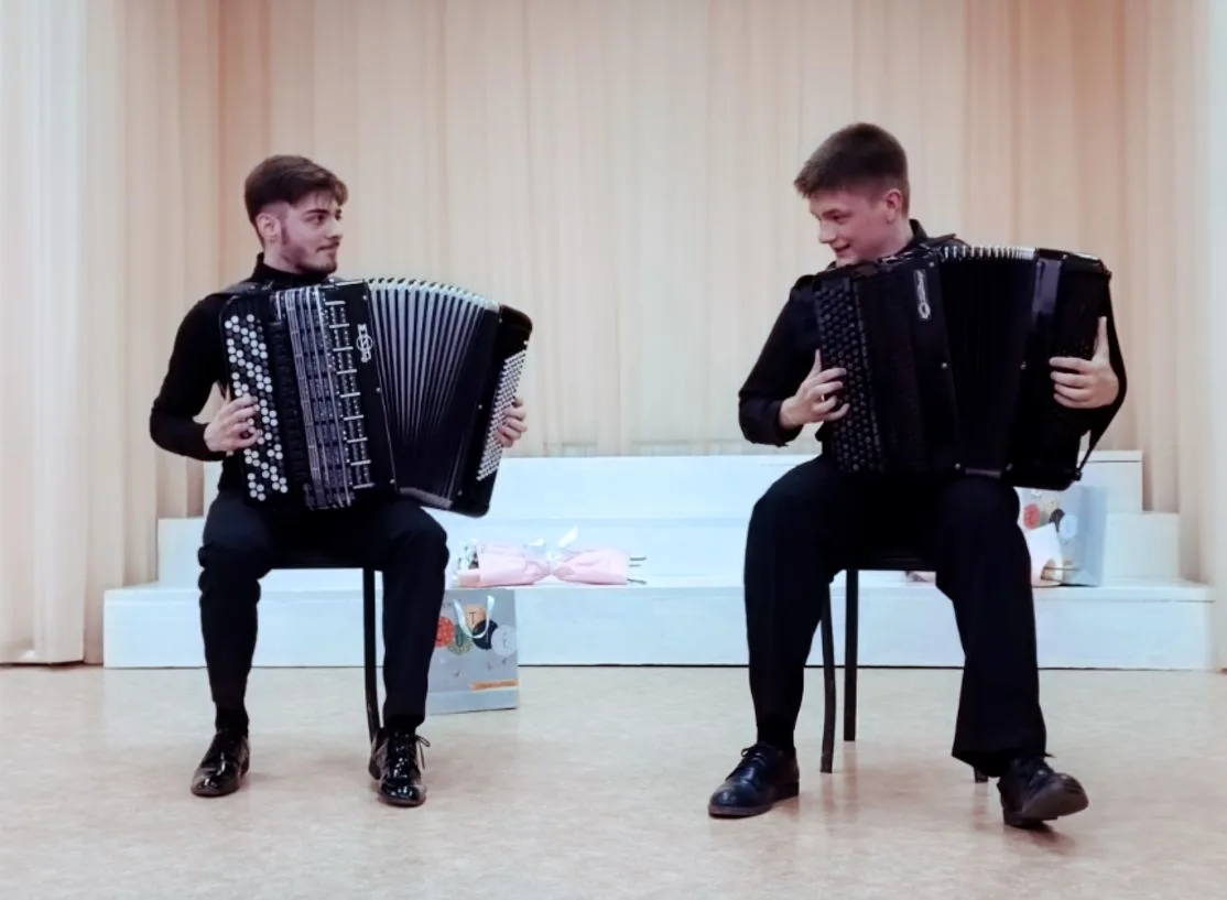 🪗🎶Друзья, с радостью делимся с вами видеозаписью концерта Даниила Абросимова и Ильи Корешкова - та