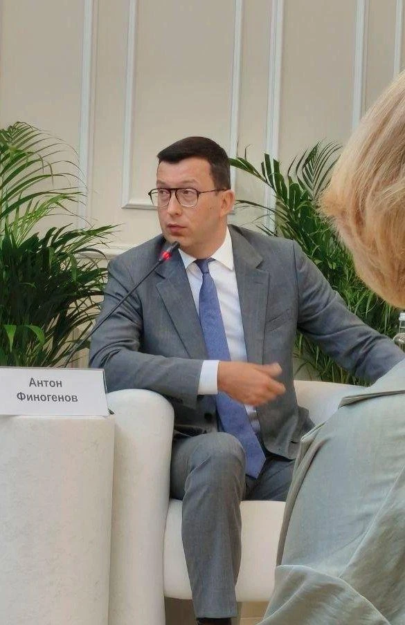 Оказывается, что женщины хотят вернуться к работе через 3 месяца после родов.