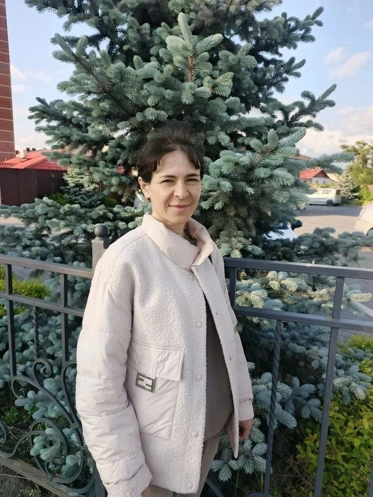 Нашей землячке нужна помощь!

Добрый взгляд, нежная улыбка а внутри ежедневная боль и надежда на исц