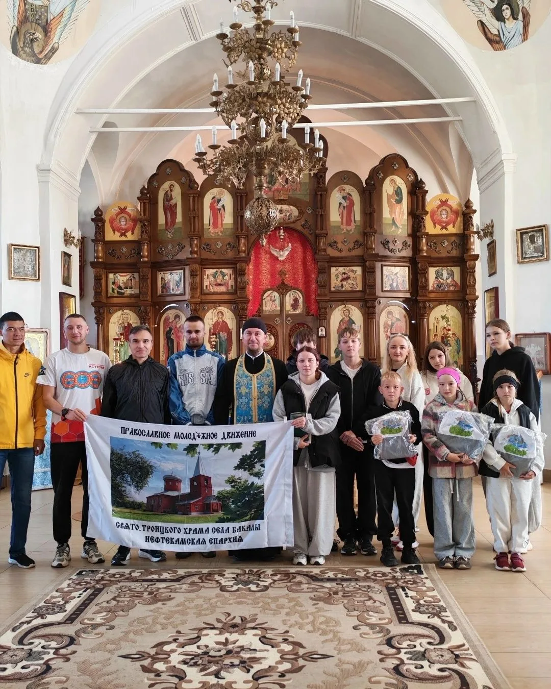 30 августа активисты православного молодёжного движения Свято-Троицкого храма с. Бакалы...