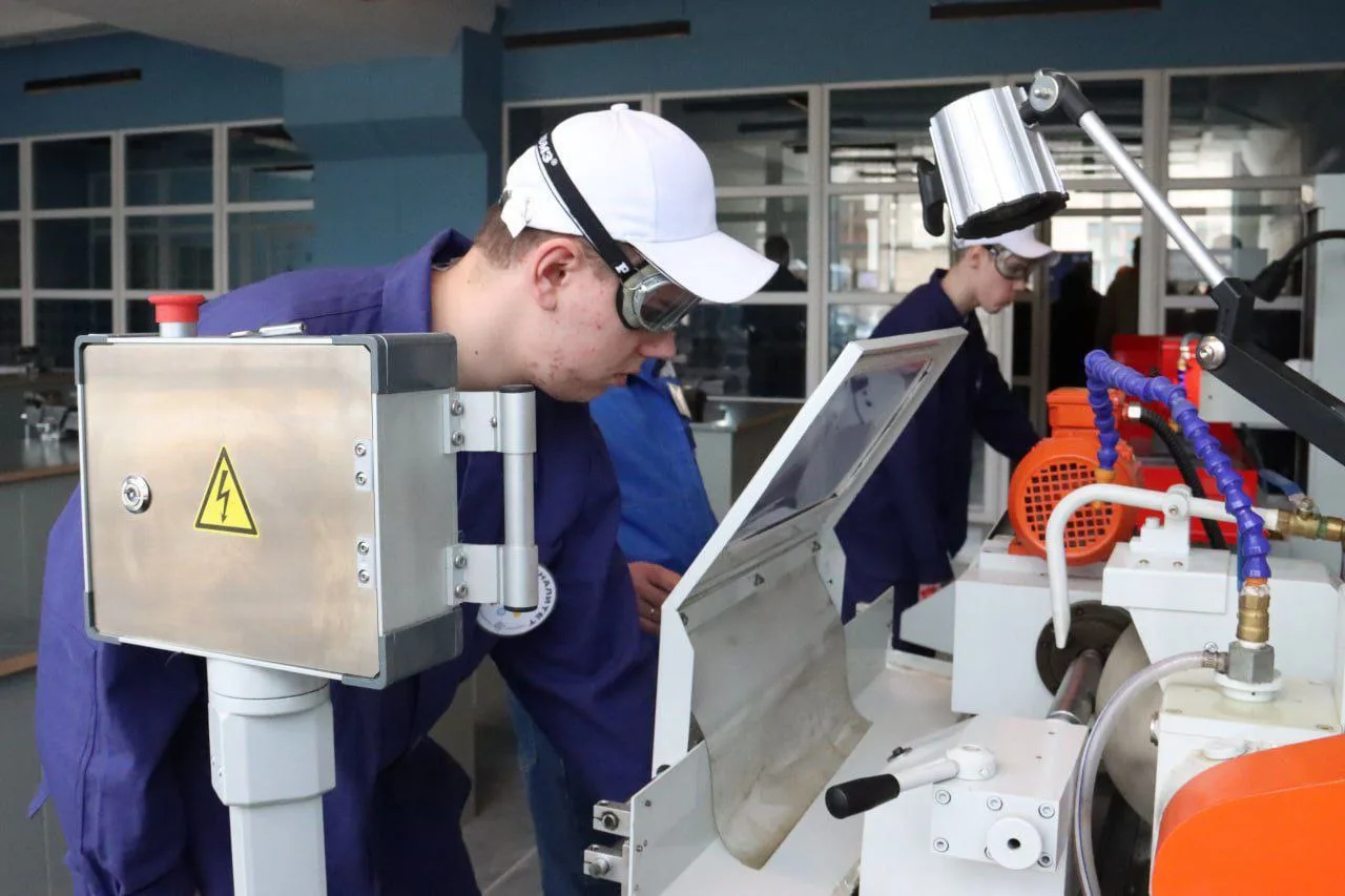 Постоянно открываем новые возможности для обучения молодежи. Этому способствует поддержка федерально