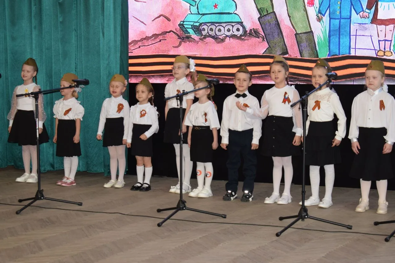 Сегодня в районном центре культуры и досуга состоялась торжественная церемония награждения победител