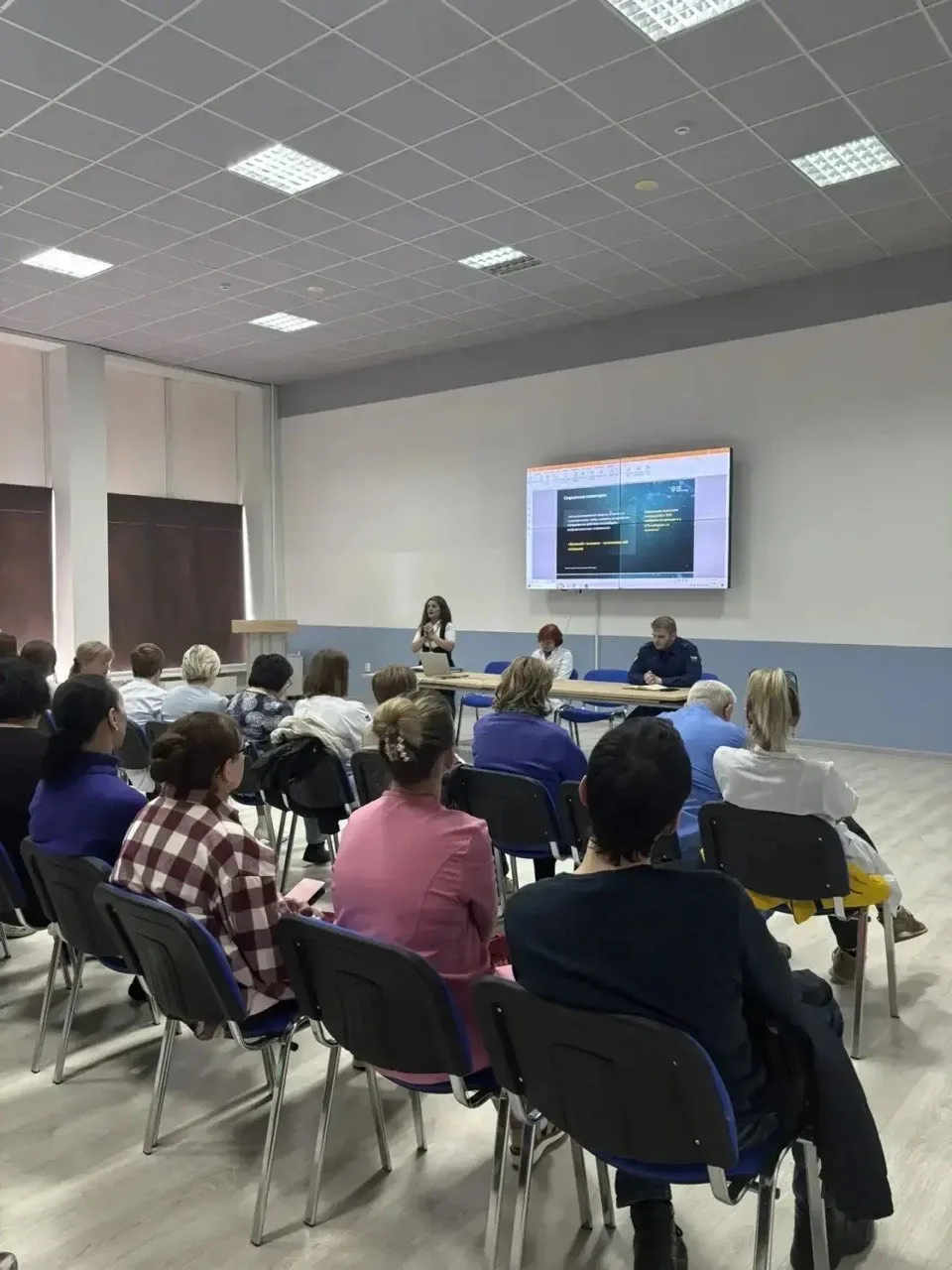 📍Сотрудники прокуратуры совместно со специалистами ПАО «Сбербанк России» провели лекции по правовому