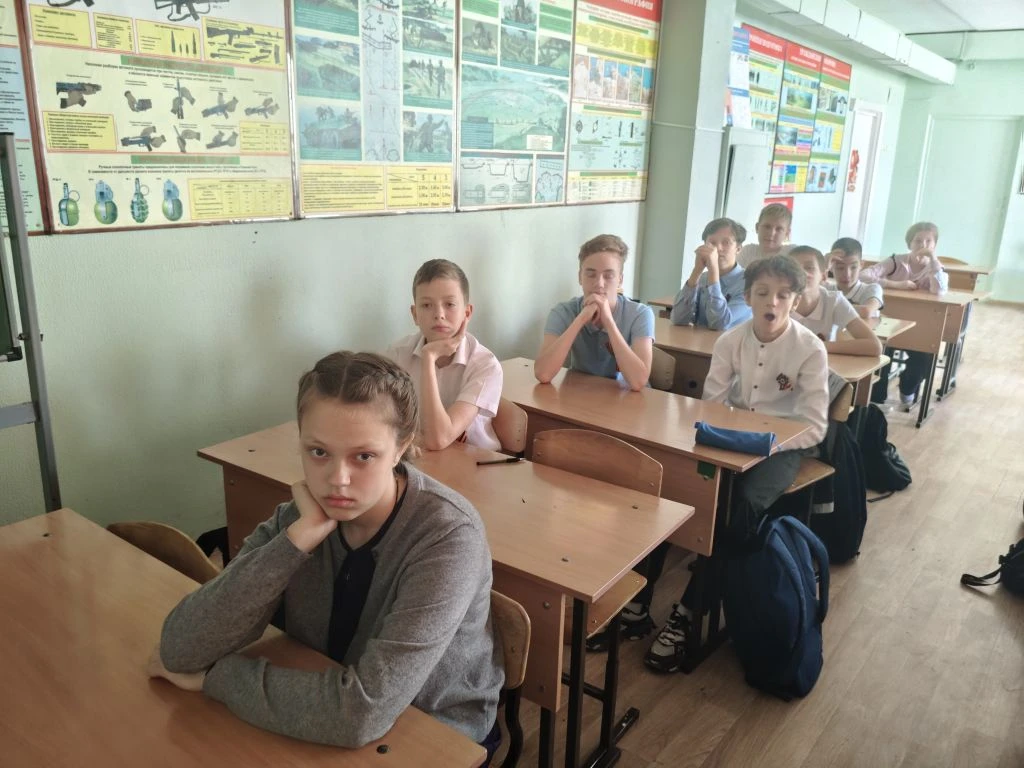 7 мая 2026 года в 6 «В» классе в рамках  программы «Россия мои горизонты» прошло занятие «Россия без