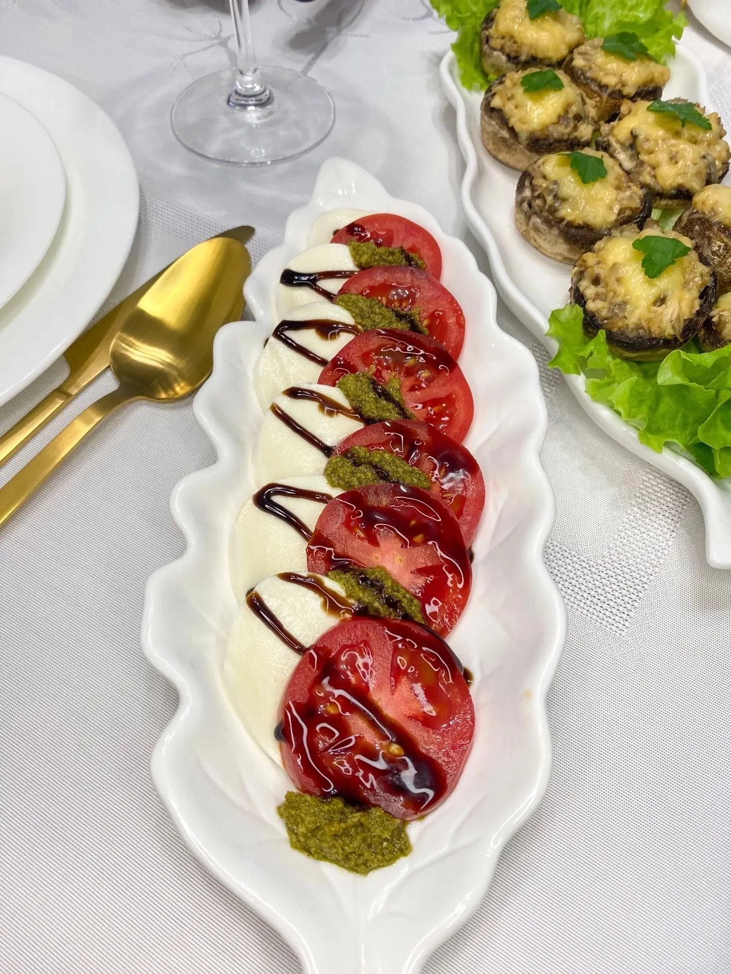 Еще нашла закуски с 🍅 и не только) 😉