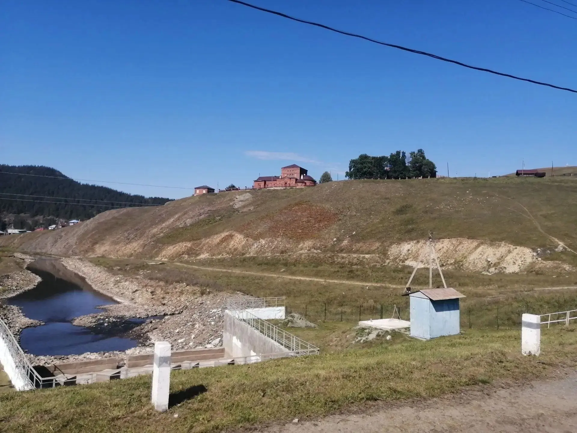 На гидротехнических сооружениях Кагинского водохранилища Белорецкого района проведены п...