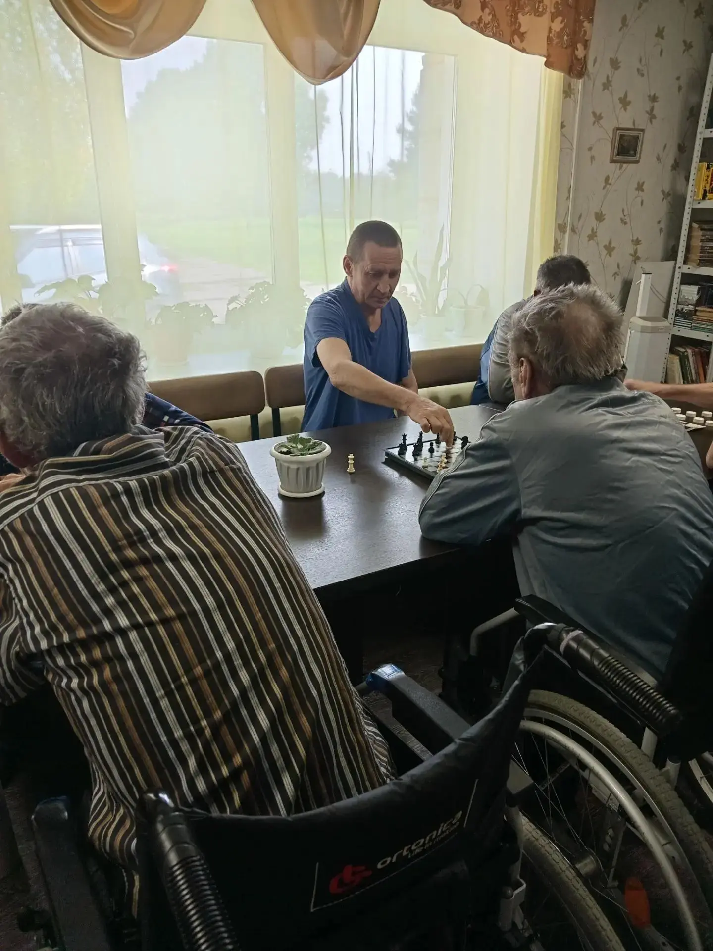 🎉 Шахматно-шашечный турнир в Парбигском доме для одиноких и престарелых! 🎉