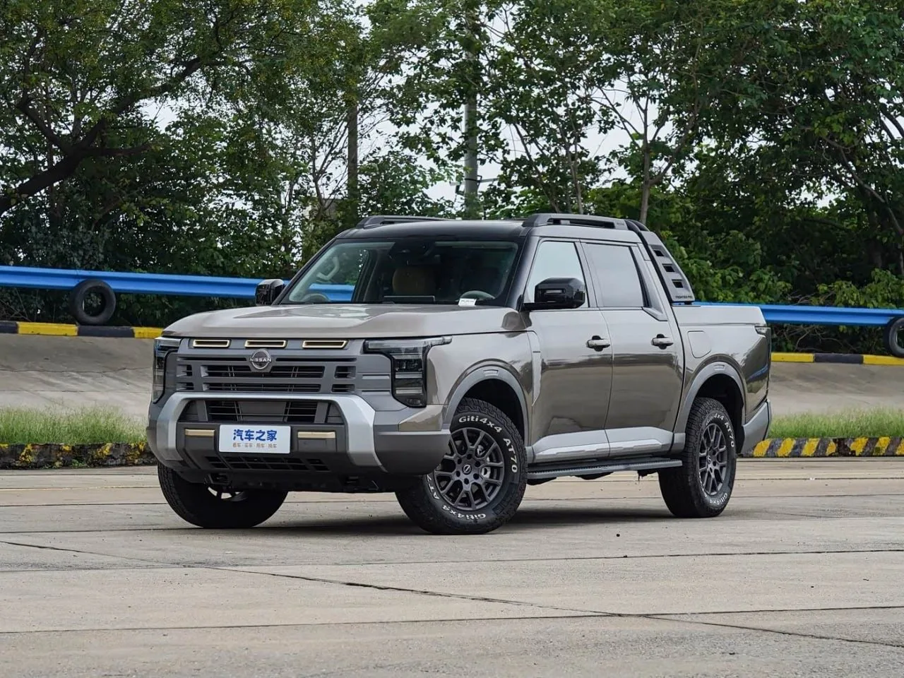 🚘 NISSAN FRONTIER PRO 4WD