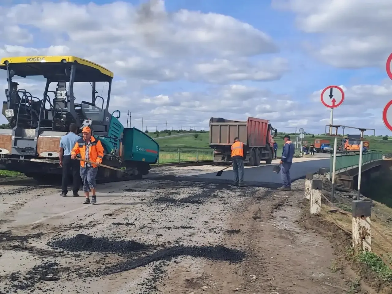Движение через Большевик восстановлено, мост отремонтирован!