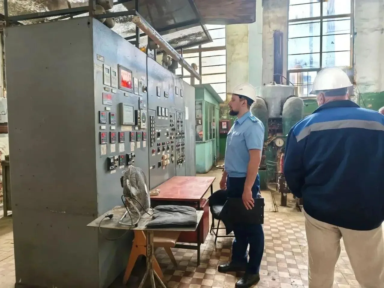 ✅Вопрос прохождения отопительного сезона в спектре внимания Сланцевской городской проку...
