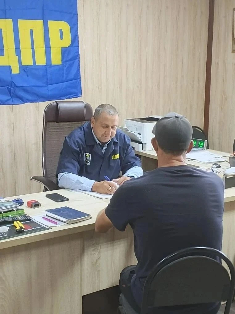 🏠 ЖКХ, тёмные улицы и нехватка врачей: жители Лебяжьевского района обратились в ЛДПР