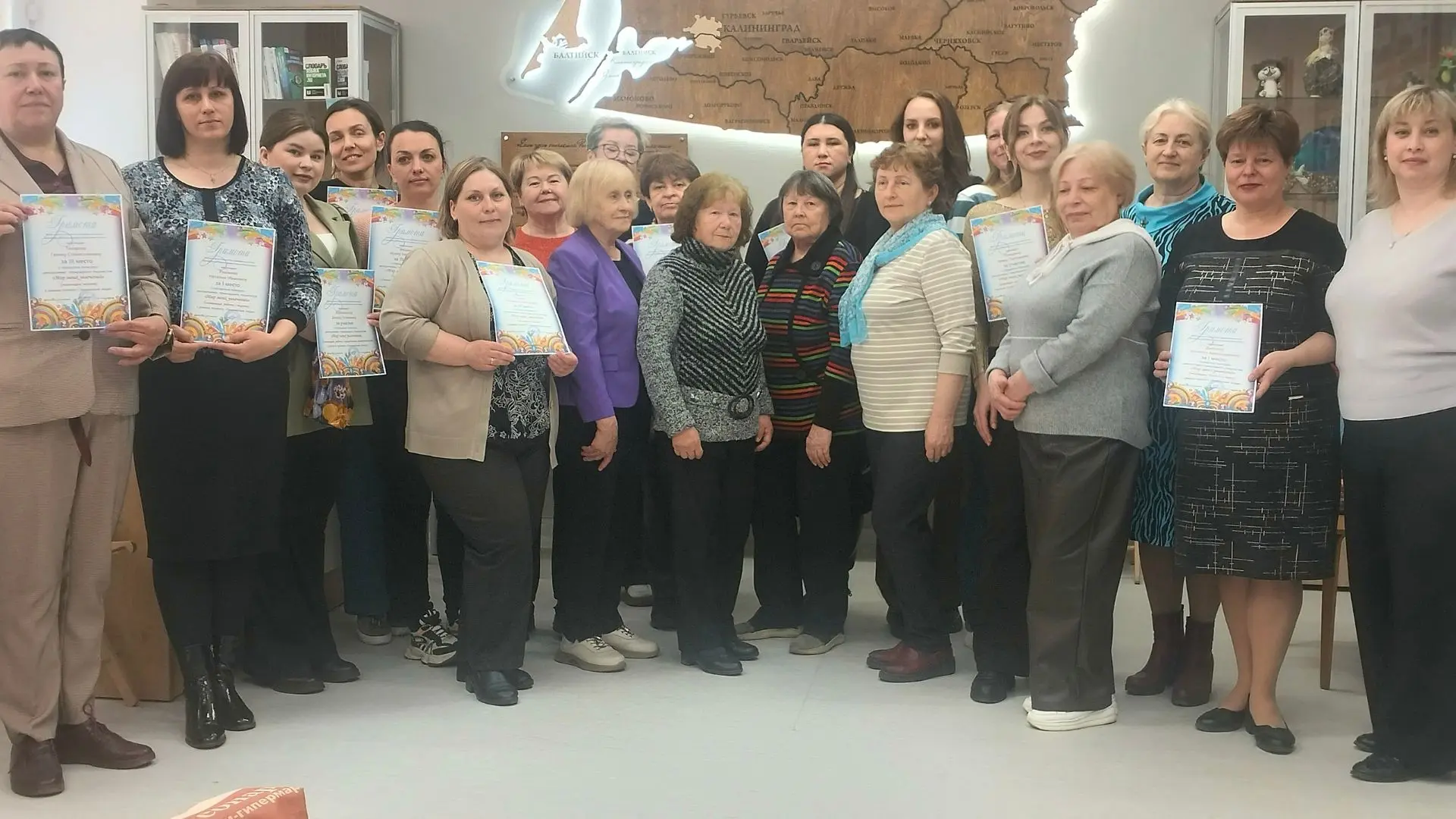 Конкурс декоративно-прикладного искусства «Творческие люди» на тему «Мир моих увлечений...