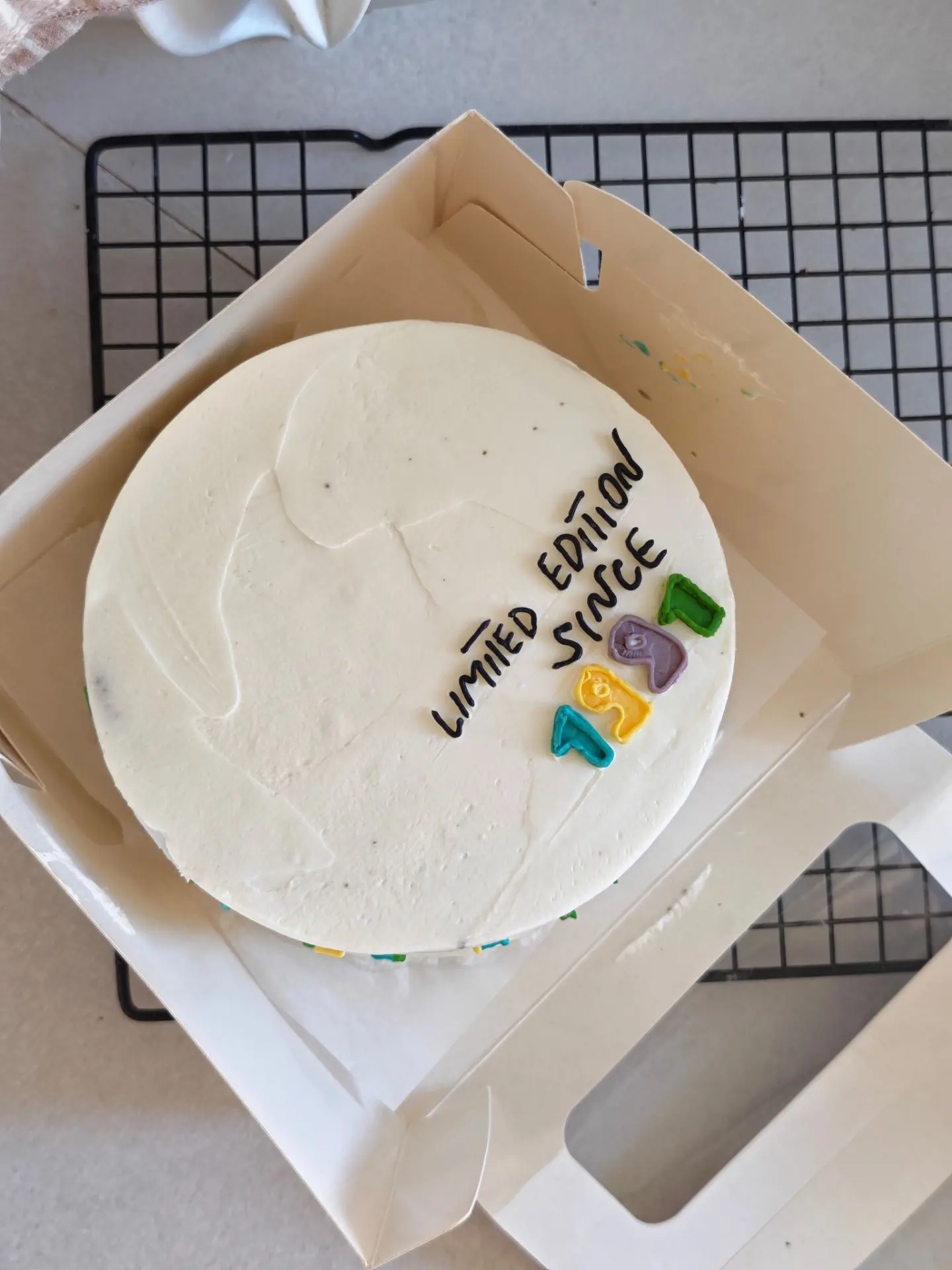 Еще один деньрожденческий торт на 1 кг🍰