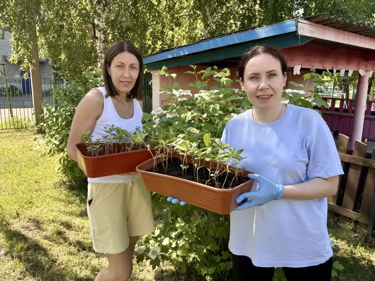 🌷 Сделаем нашу Родину цветущей вместе!

Воспитатели и воспитанники нашего детского сада с гордостью