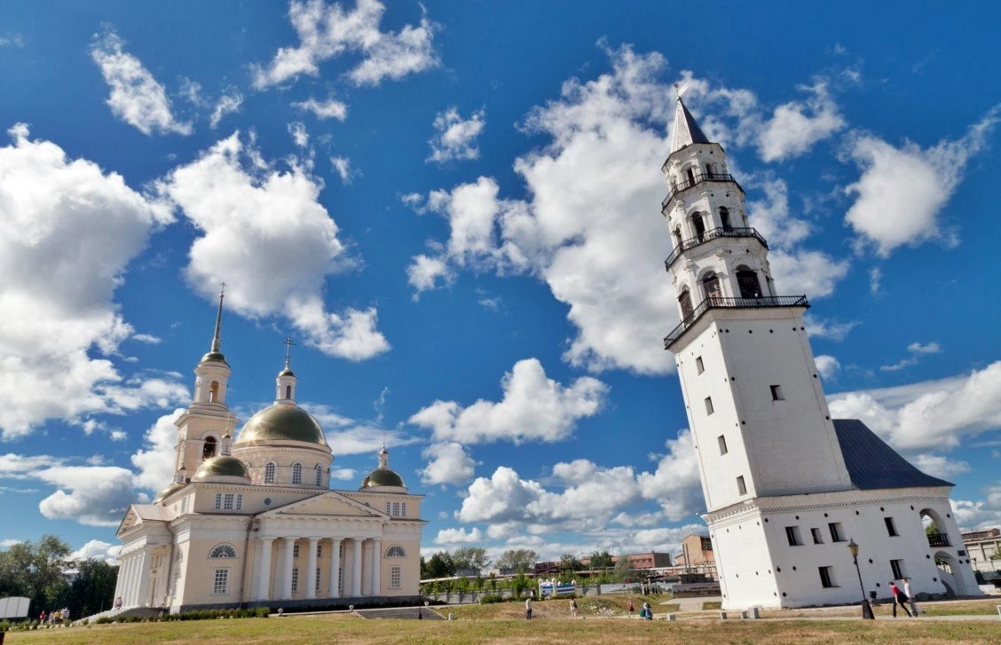 🏰  А вы знали про башню с ушами?