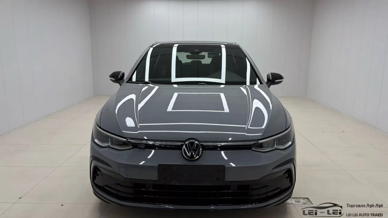 Volkswagen Golf R-Line
⚙️ Привод: 2WD 🛞
🔧 Объём двигателя: 1.4L Turbo 💨
📅 Дата выпуска: ноябрь 2