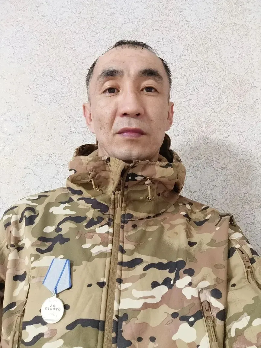 Военнослужащий Аскер из поселка Кировский – боец штурмового отряда 10-го гвардейского т...