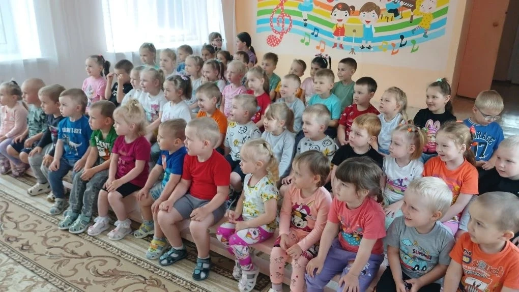 🔆Ура! Театр! У нас в гостях Баба Яга и домовёнок Кузя👍