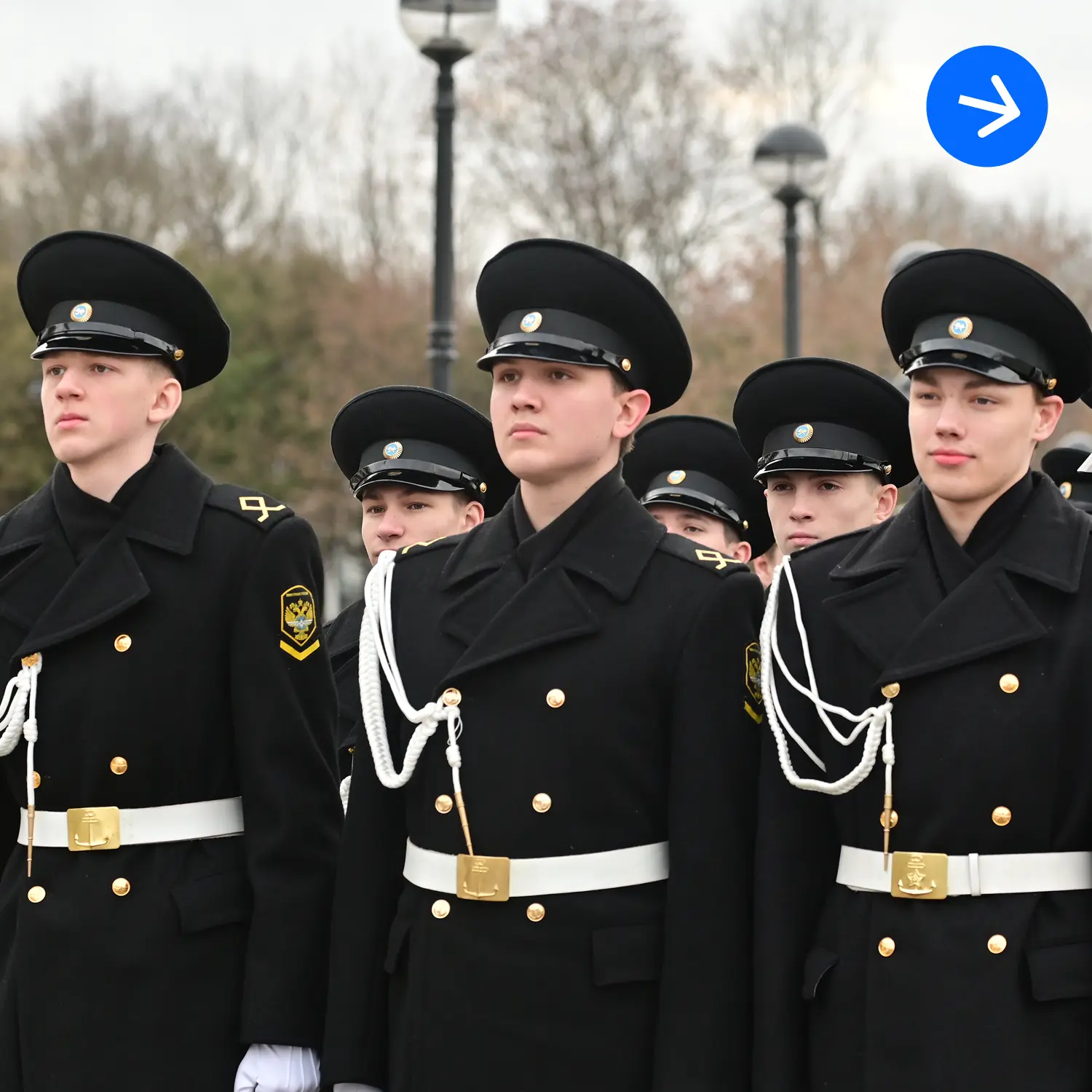 Курсанты Академии водного транспорта РУТ приняли участие в торжественной церемонии закрытия сезона р