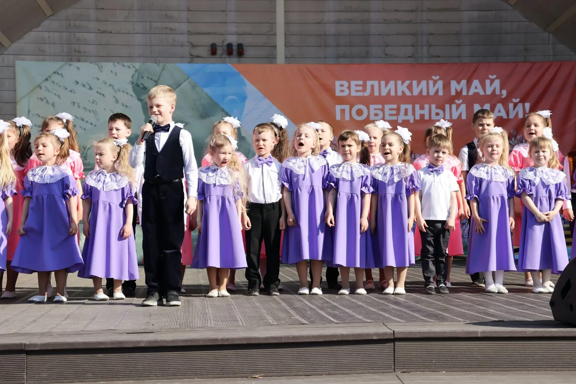 Мы знаем, вы ждали! 😊  Лучшие моменты гала-концерта «Битвы хоров» уже в фотоальбоме  📸https://vk.com