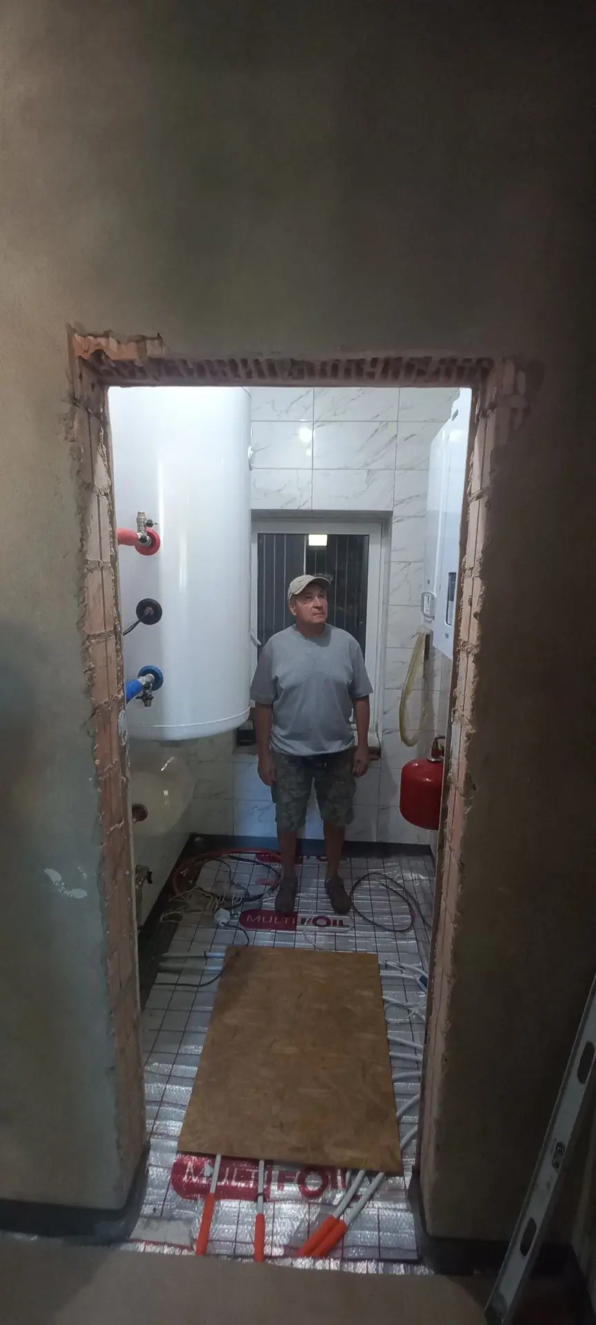 Иногда маловато места оставляют под котельную