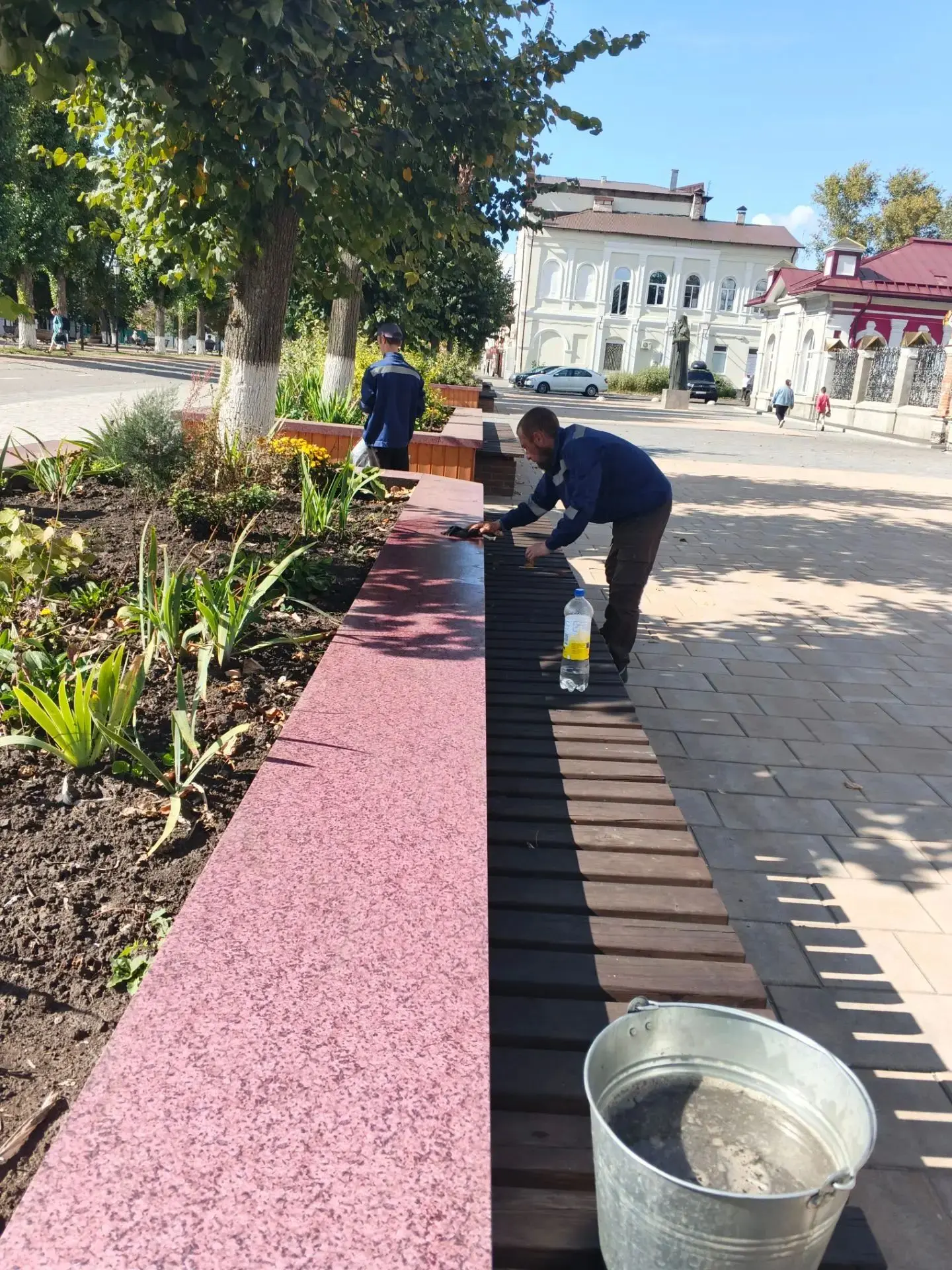 Уборка в парке.